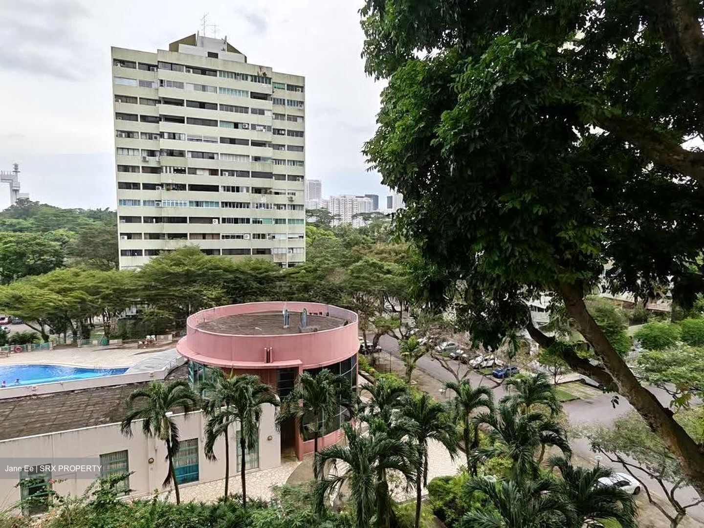 Pine Grove (D21), Condominium #606237061